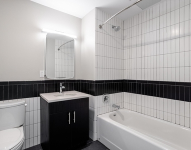 183-03 Hillside Avenue - Photo Thumbnail 5