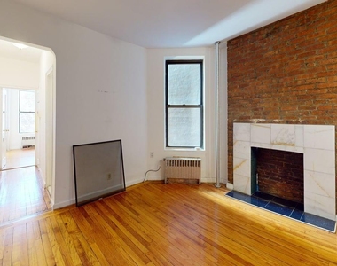 West 83 Street - Photo Thumbnail 1