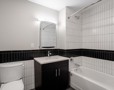 183-03 Hillside Avenue - Photo Thumbnail 8