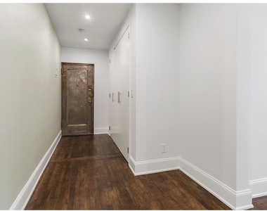 350 E 54th St - Photo Thumbnail 8