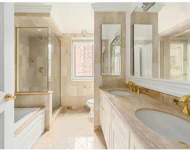 188 E 78th St - Photo Thumbnail 6