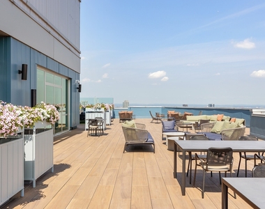 41 River Terrace - Photo Thumbnail 10