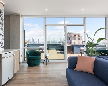 41 River Terrace - Photo Thumbnail 6