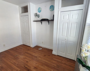 11 Coonley Court - Photo Thumbnail 4