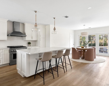 20 Hollywood Place - Photo Thumbnail 10