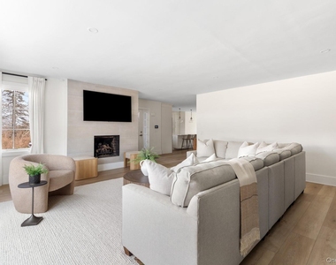 20 Hollywood Place - Photo Thumbnail 4