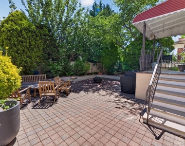 1425 Burton Street - Photo Thumbnail 25