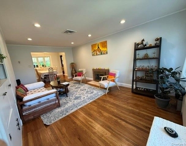 20 Gainsboro - Photo Thumbnail 2