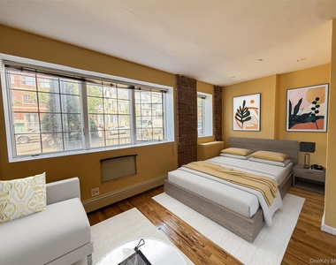 10422 39th Avenue - Photo Thumbnail 5