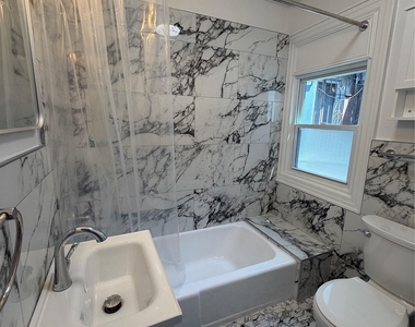 96-17 69 Avenue - Photo Thumbnail 5