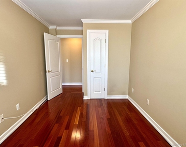 66-06 70th Street - Photo Thumbnail 6