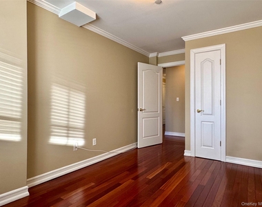 66-06 70th Street - Photo Thumbnail 7