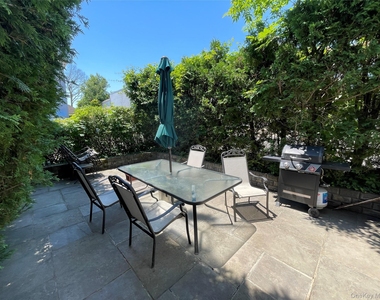 46 Maple Avenue - Photo Thumbnail 13