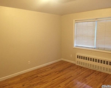 25315 60th Avenue - Photo Thumbnail 8