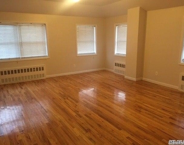 25315 60th Avenue - Photo Thumbnail 4