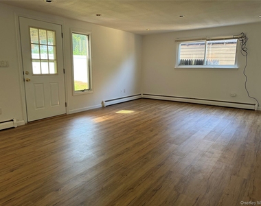 46 W Lane Drive - Photo Thumbnail 14