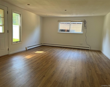 46 W Lane Drive - Photo Thumbnail 15