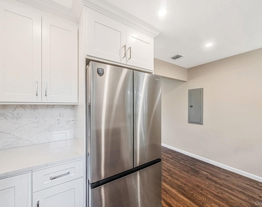 610 Americus Avenue - Photo Thumbnail 14