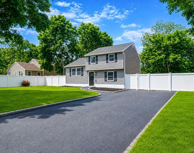610 Americus Avenue - Photo Thumbnail 2