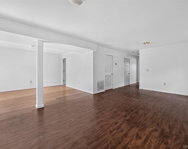 41 Genung Street - Photo Thumbnail 27