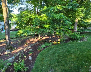 12 Palisades Court - Photo Thumbnail 17