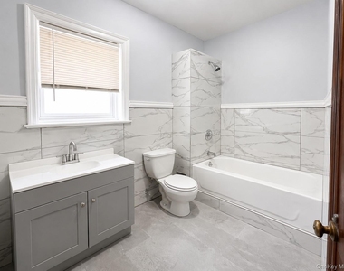205 E Prospect Avenue - Photo Thumbnail 17