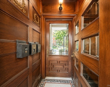 205 E Prospect Avenue - Photo Thumbnail 1