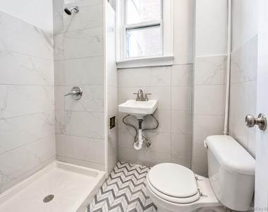 205 E Prospect Avenue - Photo Thumbnail 8