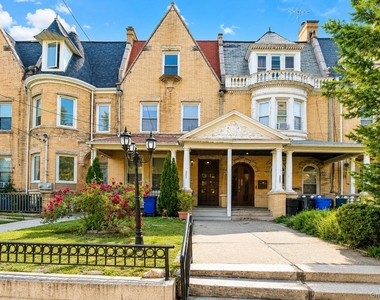 205 E Prospect Avenue - Photo Thumbnail 27