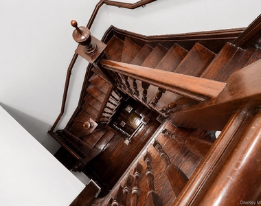 205 E Prospect Avenue - Photo Thumbnail 21
