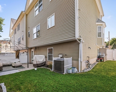 42 Leonard Street - Photo Thumbnail 26