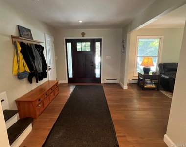 23 Craig Drive - Photo Thumbnail 4