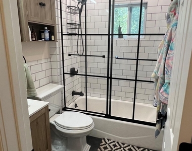 23 Craig Drive - Photo Thumbnail 7