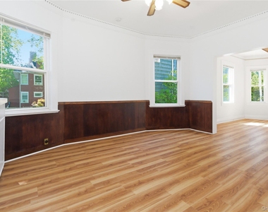 82 Quinby Avenue - Photo Thumbnail 8