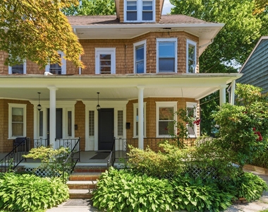 82 Quinby Avenue - Photo Thumbnail 1