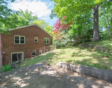 74 Briary Road - Photo Thumbnail 17
