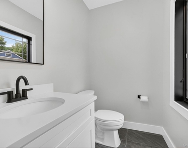 23 Hudson Avenue - Photo Thumbnail 6