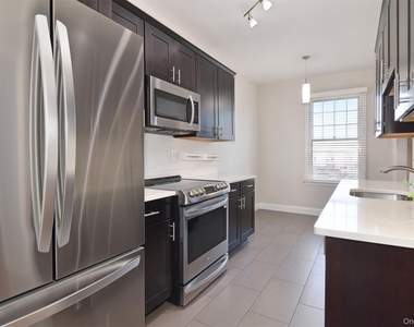 152 Broadway - Photo Thumbnail 13