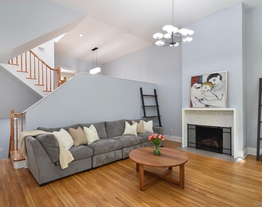 152 Broadway - Photo Thumbnail 6