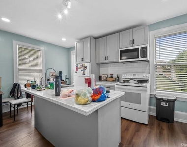 29 Dale Avenue - Photo Thumbnail 3