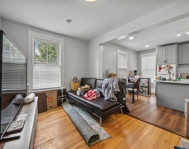 29 Dale Avenue - Photo Thumbnail 8