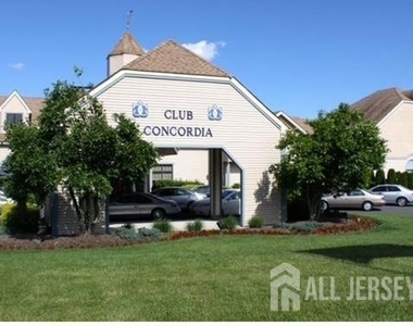 1 John Adams Court - Photo Thumbnail 14