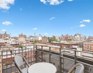 352 Cathedral Parkway - Photo Thumbnail 2