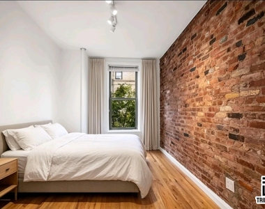 177 Thompson Street - Photo Thumbnail 1