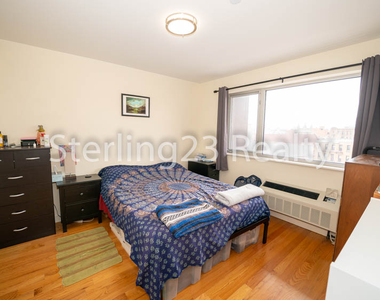 23-15 Astoria Boulevard - Photo Thumbnail 11