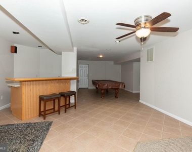 180 Muirfield Court - Photo Thumbnail 43