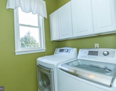 180 Muirfield Court - Photo Thumbnail 20