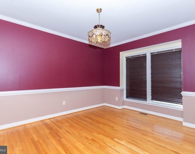 180 Muirfield Court - Photo Thumbnail 11