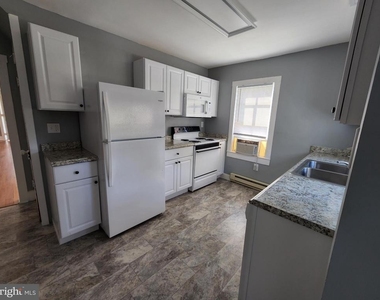 105 George Street N - Photo Thumbnail 3