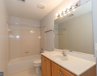 391 Sheerer Drive - Photo Thumbnail 29